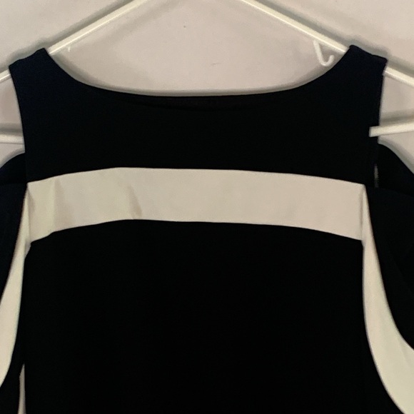 Boston Proper black white striped knit top with cold shoulder 3/4 sleeves Sz XS - Picture 2 of 9